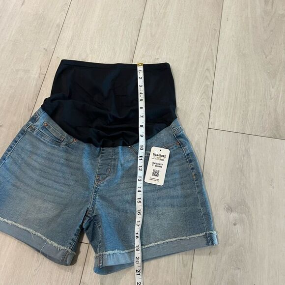 Signature Levi Strauss maternity 5 shorts size m - Picture 2 of 8